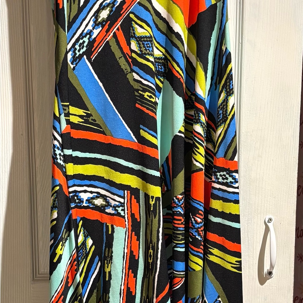 Snap Multicolor Long Patterned Dress, open back Large - Picture 7 of 8